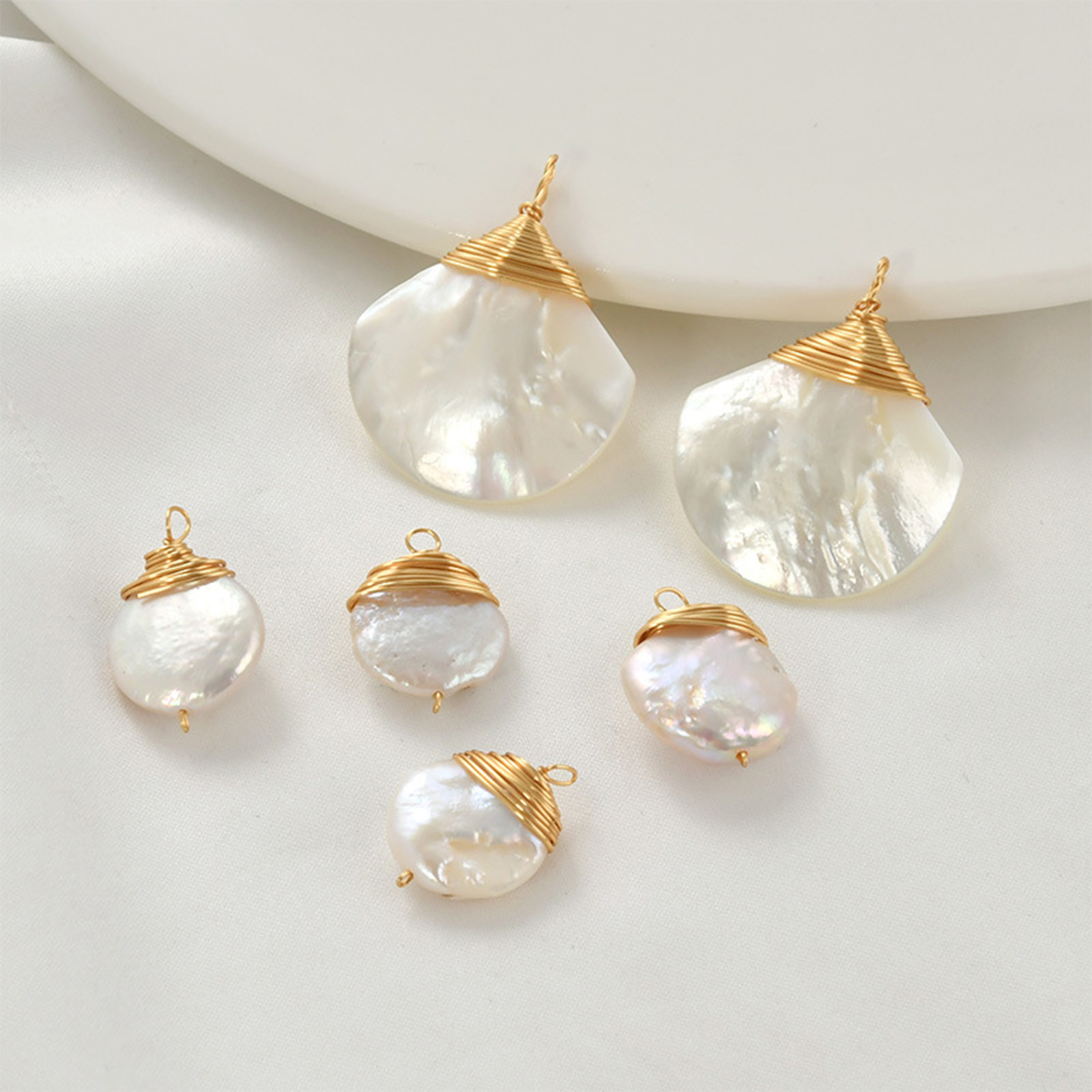 1 pz ciondoli in ottone Color  - Women'S Fashion Earrings recensione e prezzo